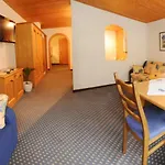 Gasthof Backstuba Partenen