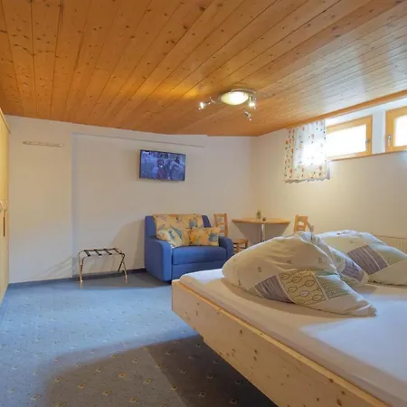 Backstuba Partenen
