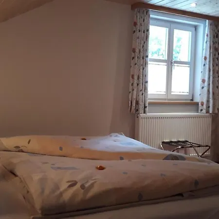 Casa de hóspedes Backstuba Partenen