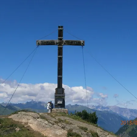 Backstuba Gæstehus Partenen