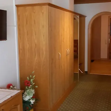 Casa de hóspedes Backstuba Partenen